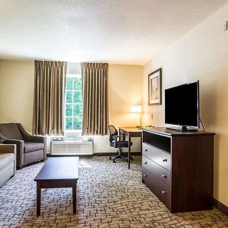 Cobblestone Hotel & Suites - Greenville Exterior foto