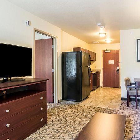 Cobblestone Hotel & Suites - Greenville Exterior foto