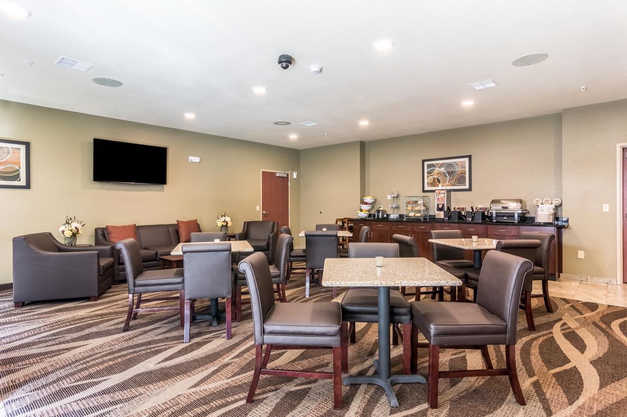 Cobblestone Hotel & Suites - Greenville Exterior foto