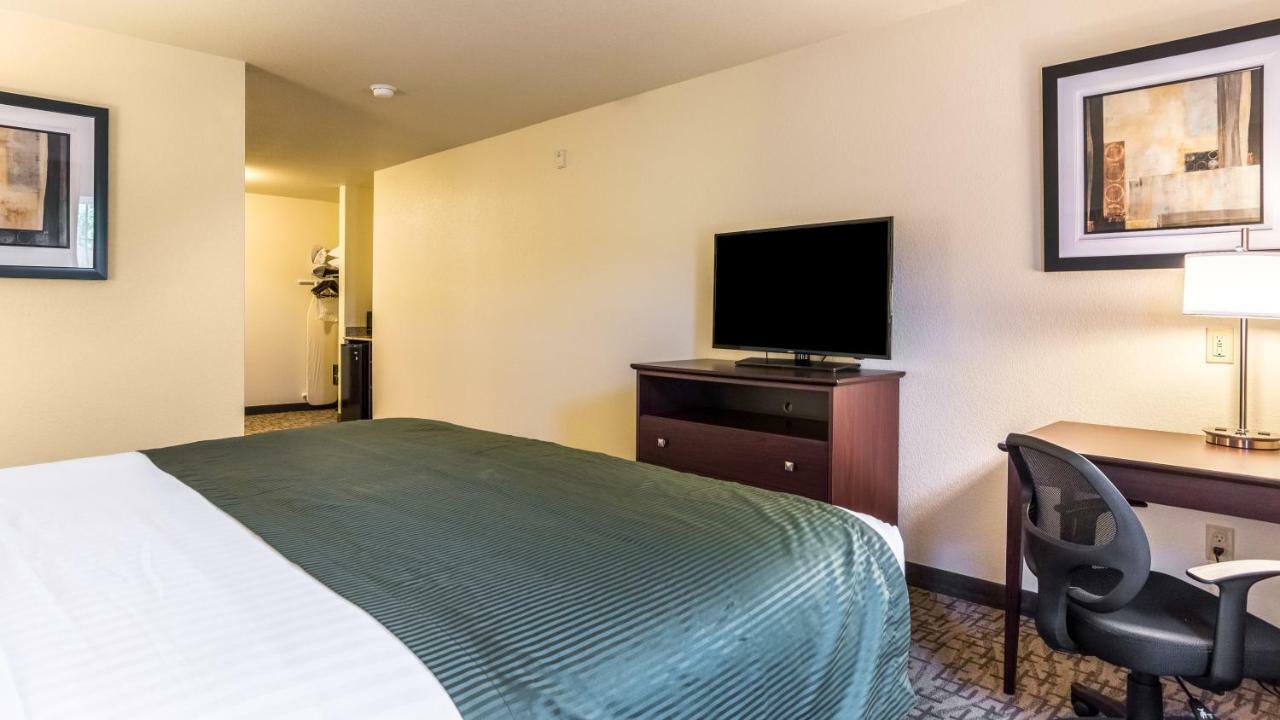 Cobblestone Hotel & Suites - Greenville Exterior foto